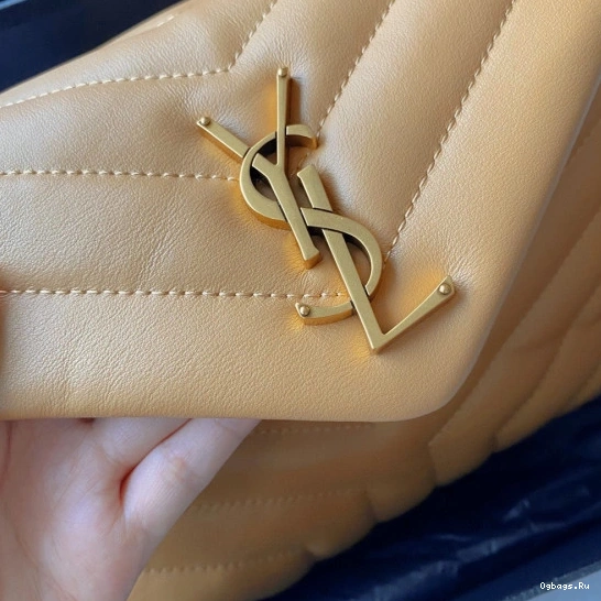 YSL SMALL LOULOU 0726